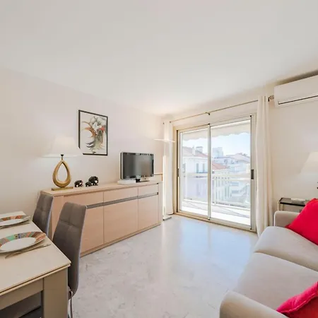 Very One Bedroom In The Heart Of 칸느